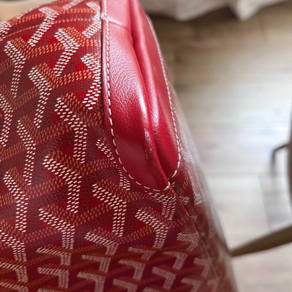 Red Goyard Artois PM - Picture 10 of 16